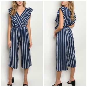 NEW‼️NAVY IVORY RUFFLE SLEEVES- jumpsuit